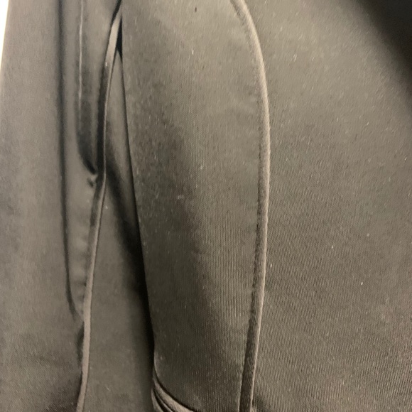 H&M preowned blazer - Picture 7 of 9